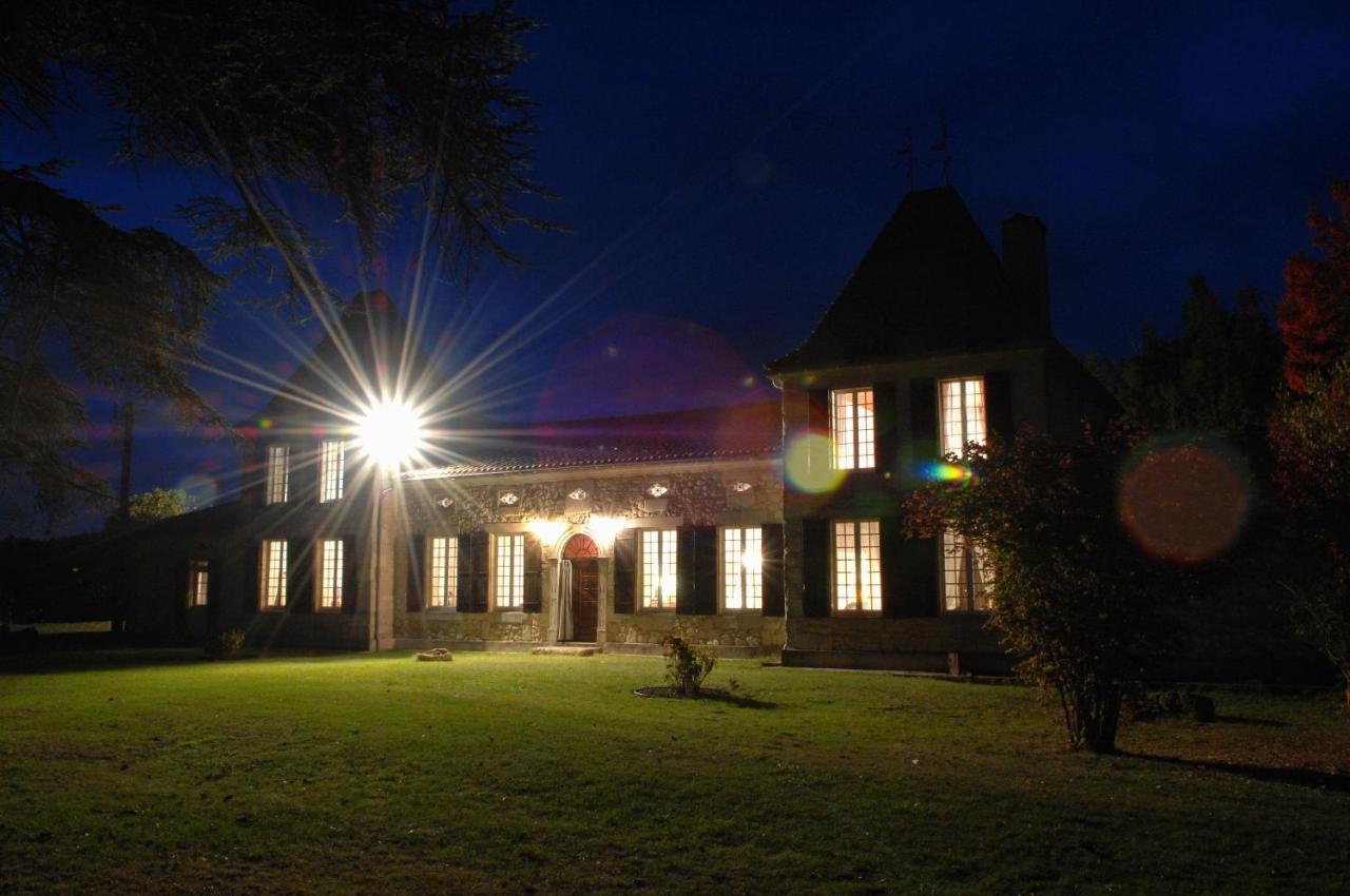 Château Le Guit Grignols  Extérieur photo